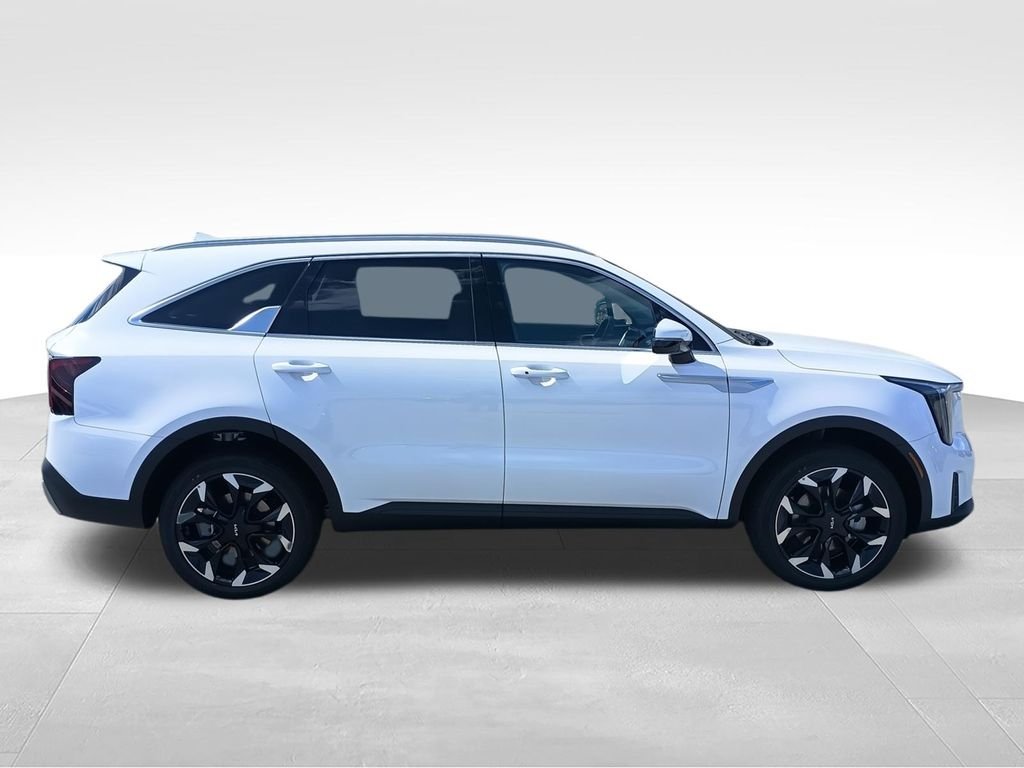 2026 Kia Sorento EX - Photo 9