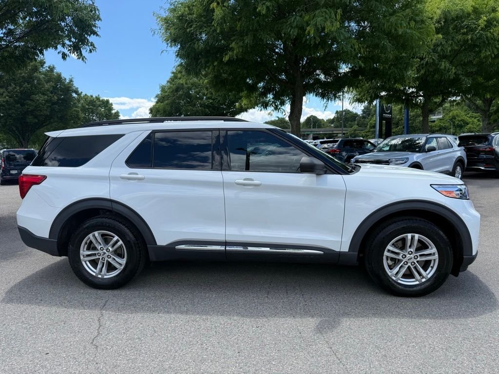 Used 2020 Oxford White Ford XLT image 5