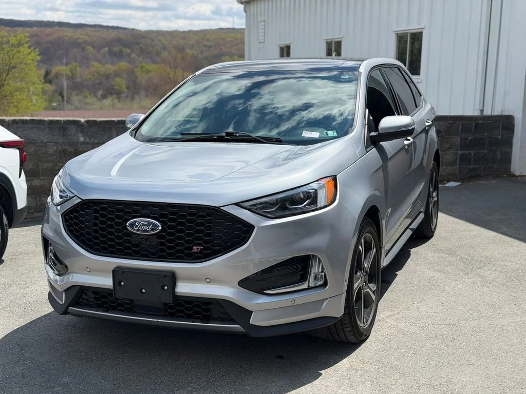 2024 Ford Edge ST AWD's photo