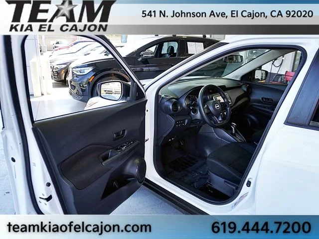 Used 2024 White Nissan S image 37
