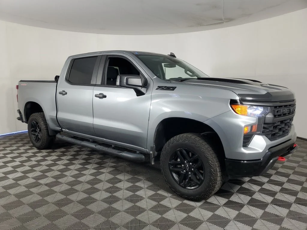 Used 2024 Sterling Gray Metallic Chevrolet Custom Trail Boss image 2