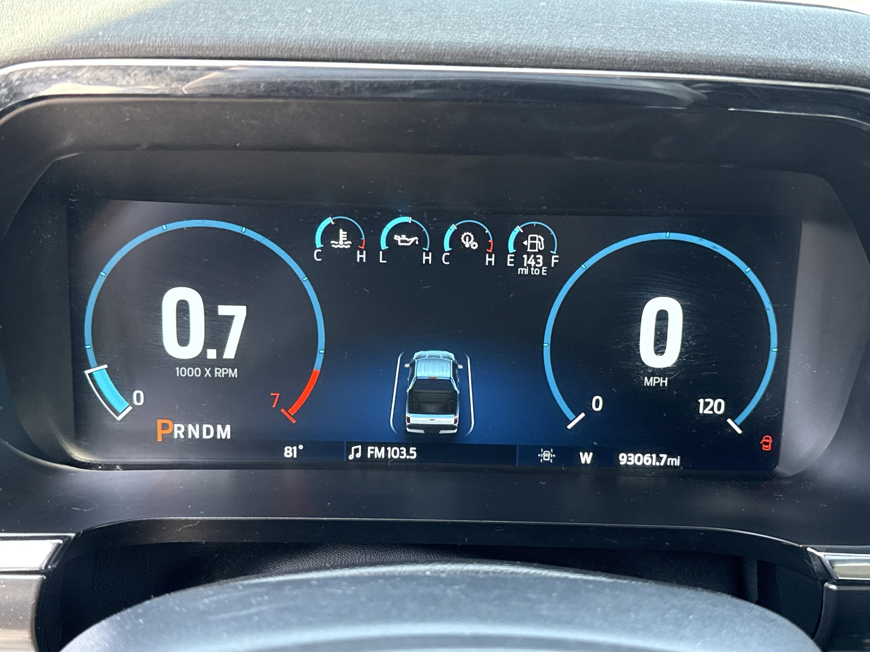 Used 2022 Agate Black Metallic Ford LARIAT image 40