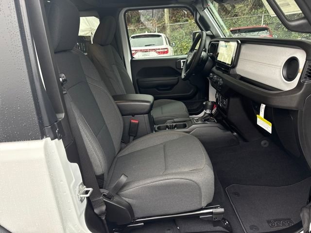 New 2026 Bright White Clear-Coat Exterior Paint Jeep Sport S image 9