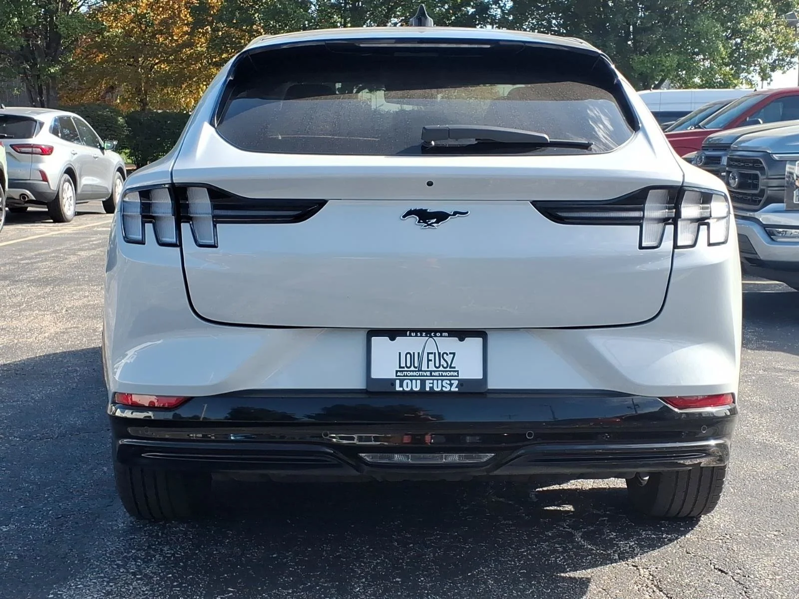 Used 2023 White Metallic Ford Premium image 27