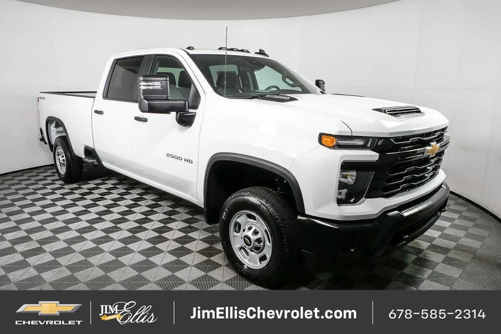 New 2026 Summit White Chevrolet WT image 1