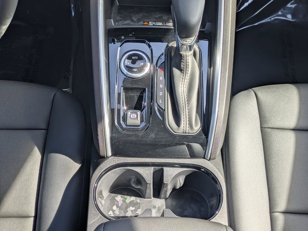2026 Chevrolet Colorado LT - Photo 19