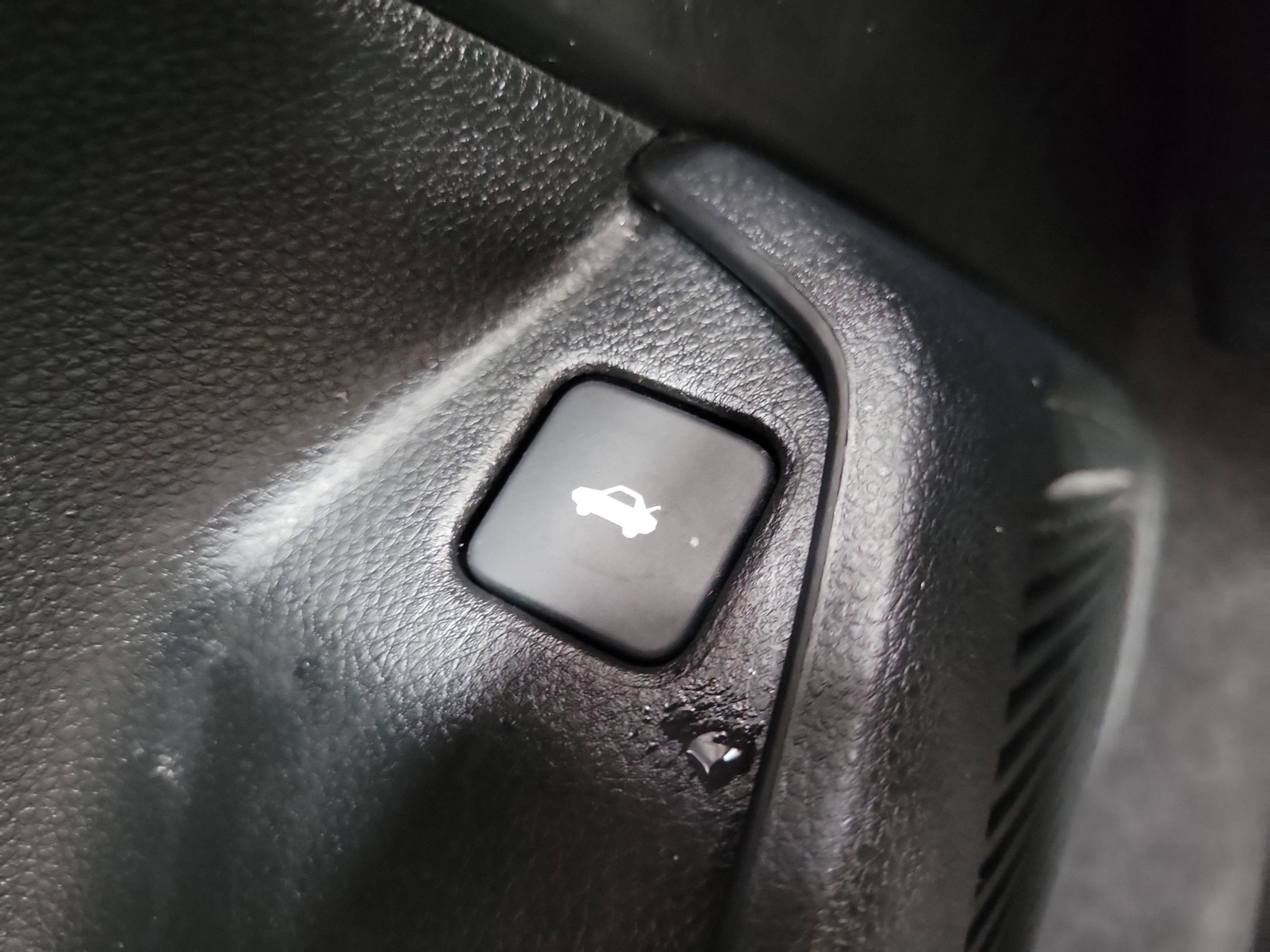 Used 2021 Majestic Black Pearl Acura SH-AWD with Advance Package image 30