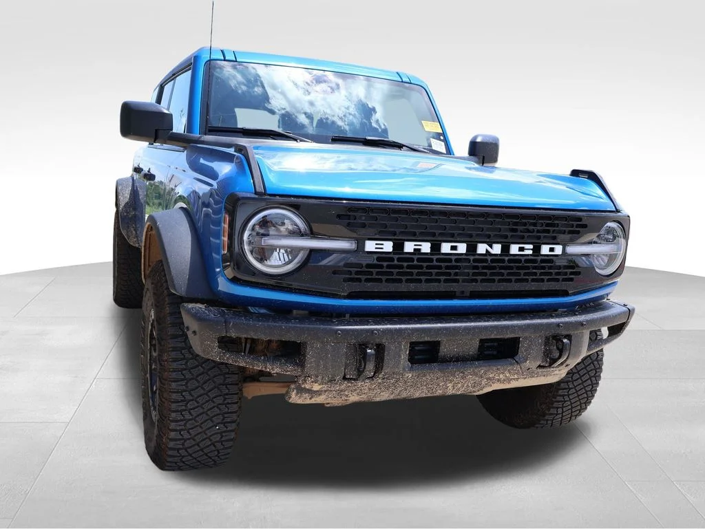 Used 2024 Blue Metallic Ford Wildtrak image 10
