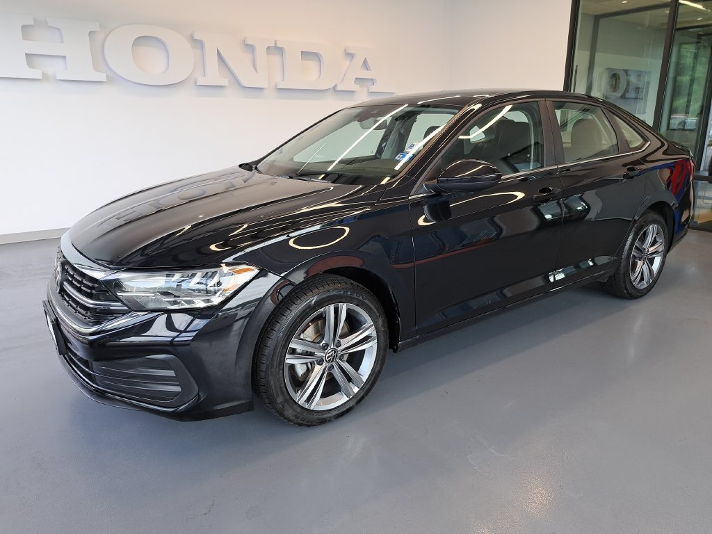 Used 2024 Blue Volkswagen 1.5T SE image 2