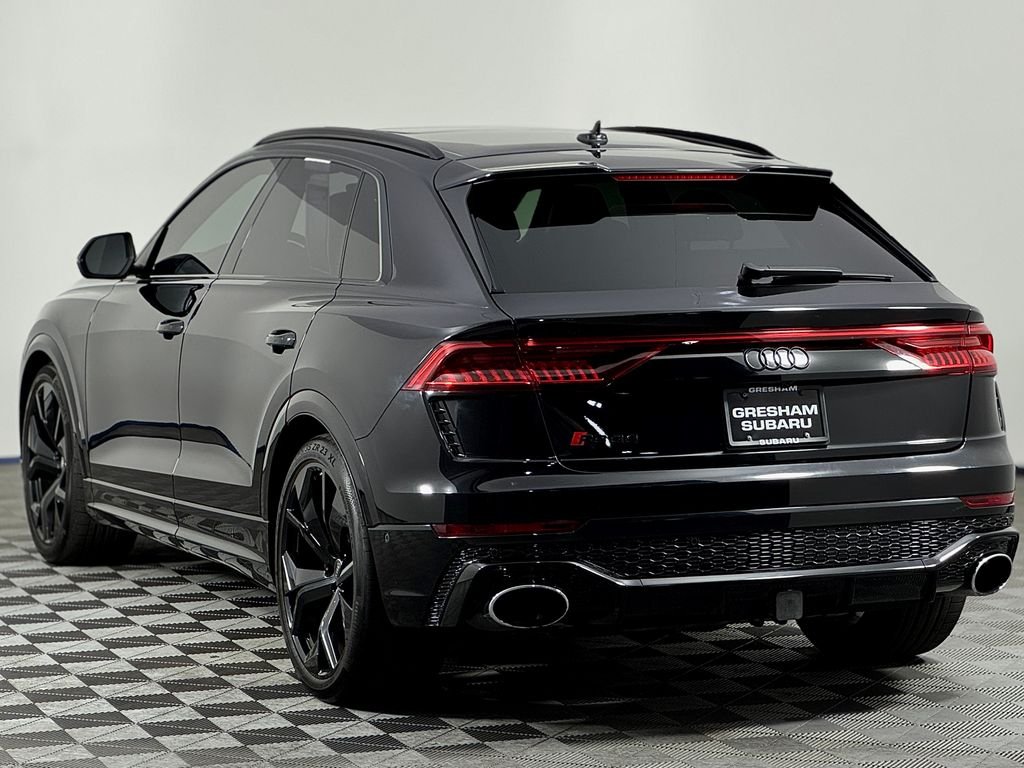 Used 2021 Orca Black Metallic Audi 4.0T image 3