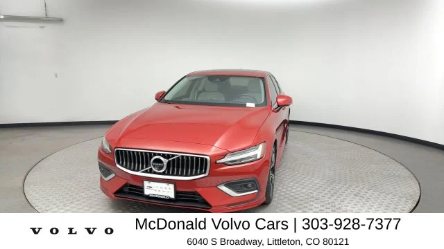 Used 2019 Red Volvo T6 Inscription image 7