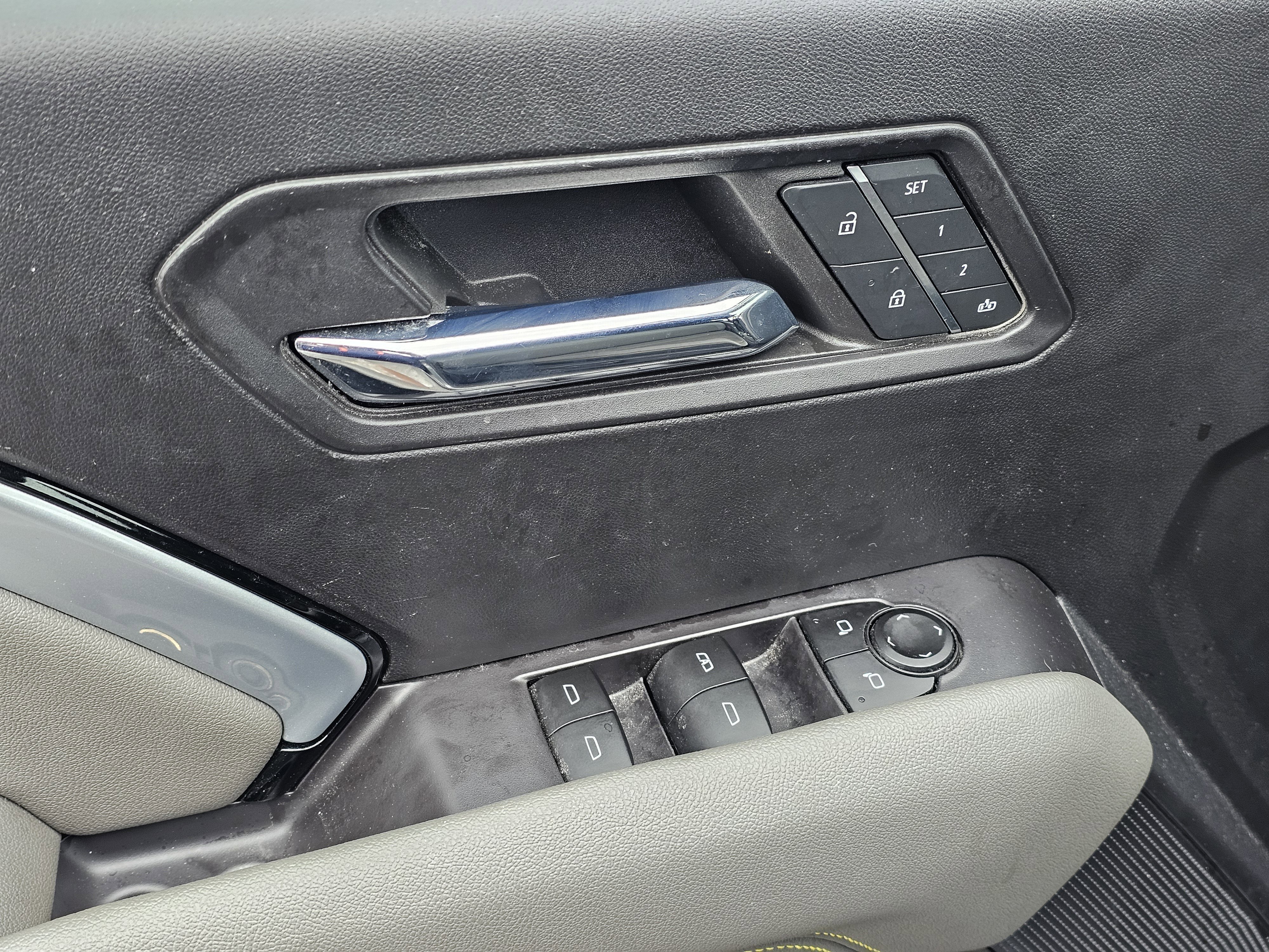 2023 Chevrolet Colorado ZR2 - Photo 15