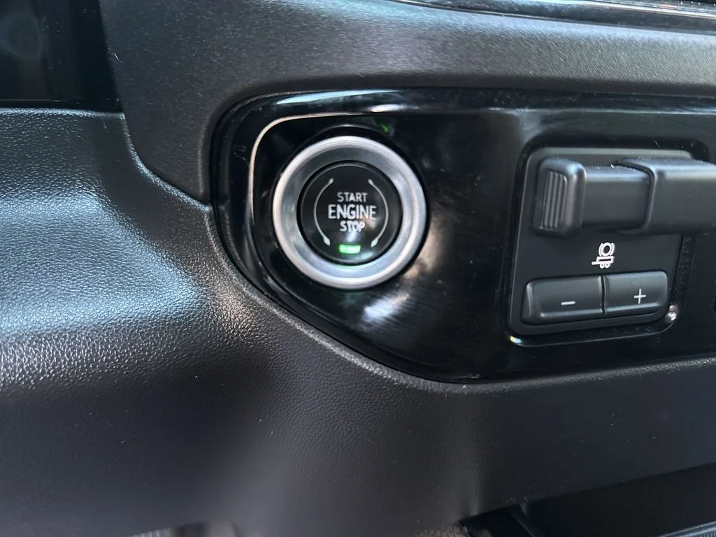 Used 2023 Dark Ash Metallic Chevrolet ZR2 image 17