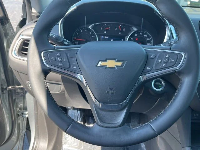 Used 2024 Gray Chevrolet LT image 40