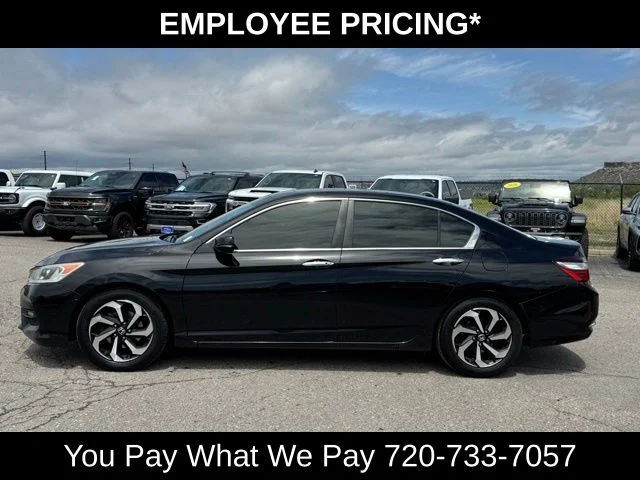 Used 2016 Black Honda EX-L image 2