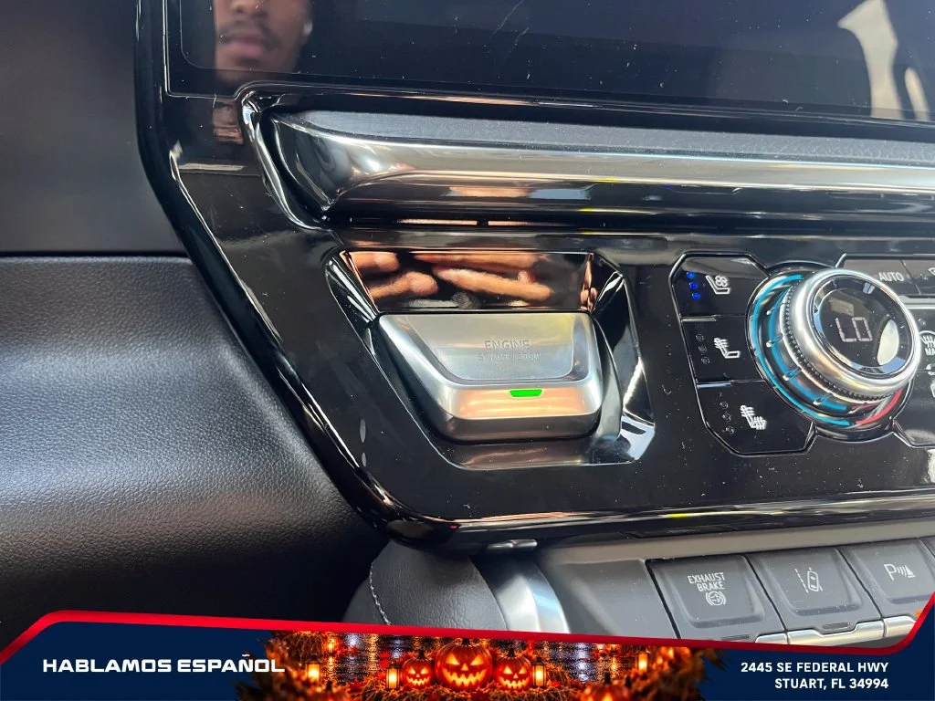 New 2026 Glacier White Tricoat GMC Denali image 28