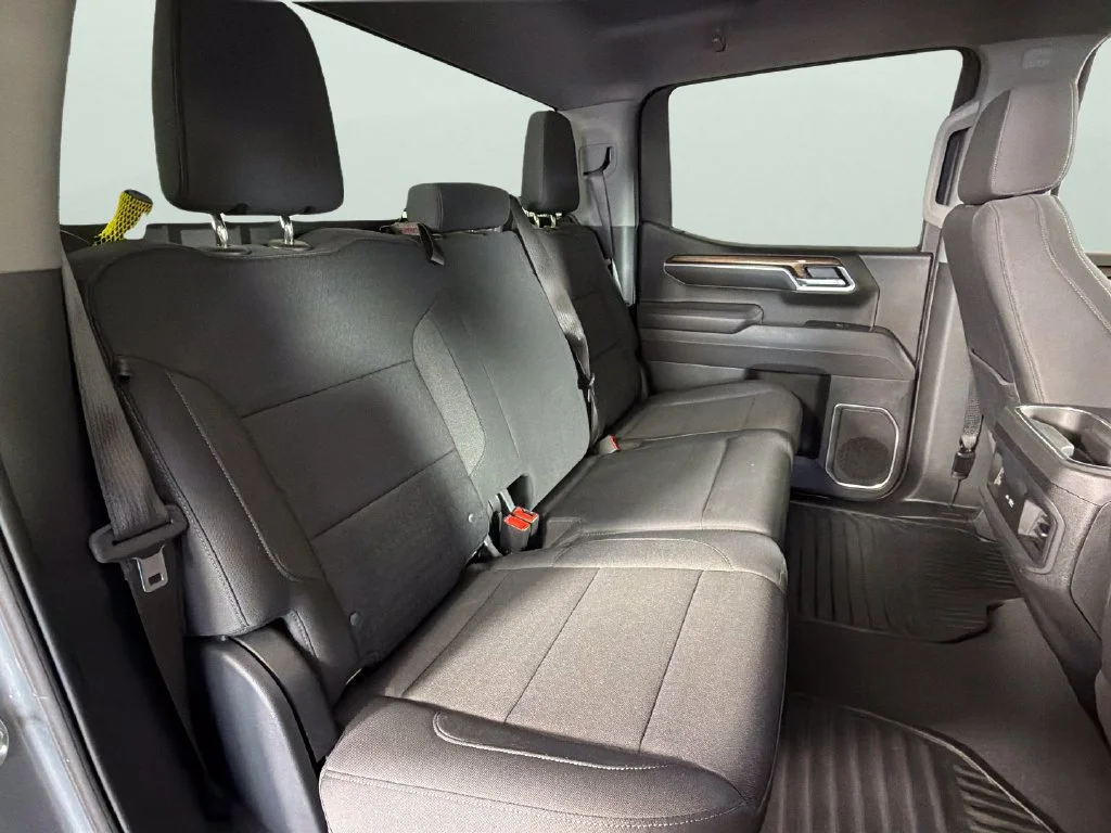Used 2025 Sterling Gray Metallic Chevrolet RST image 30