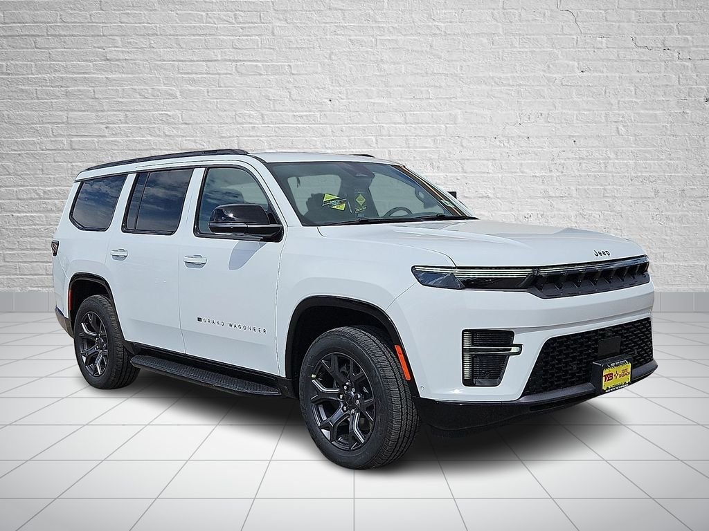 New 2026 Bright White Clear-Coat Exterior Paint Jeep Limited Altitude image 6