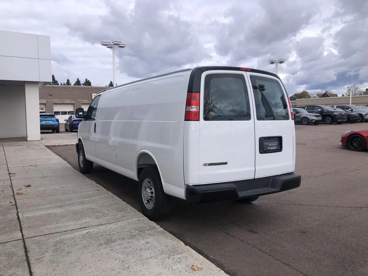 New 2025 White Chevrolet Rwd 2500 155 image 5