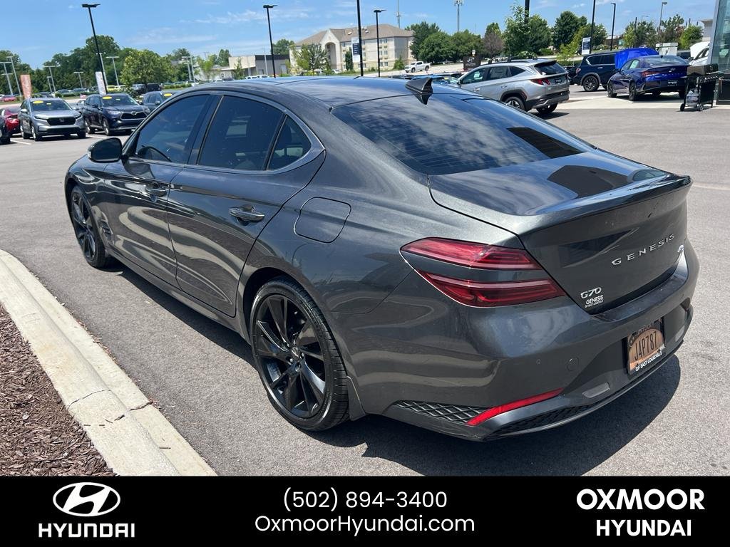 Used 2023 Makalu Gray Genesis 2.0T image 14