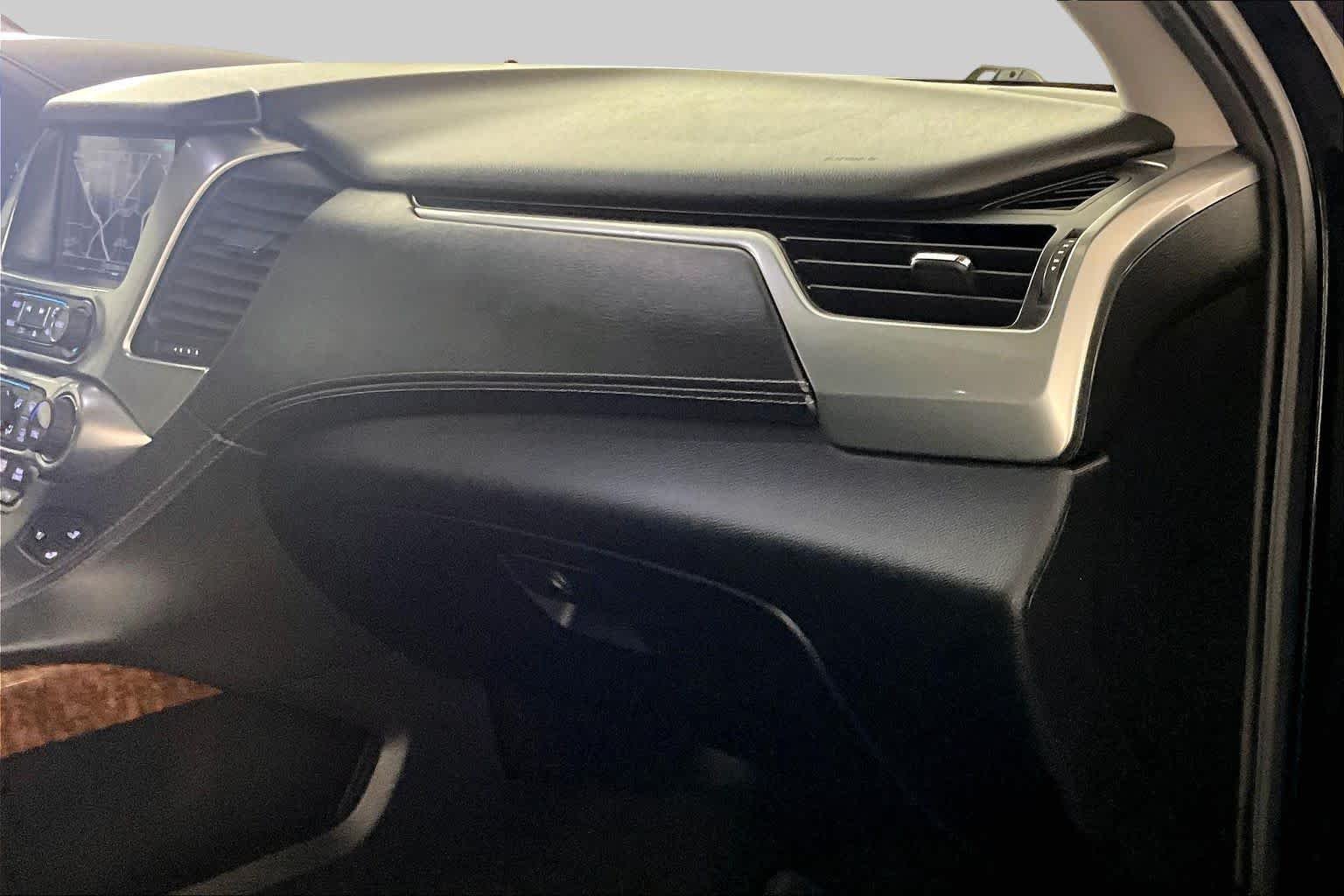 Used 2017 Black Chevrolet Premier image 17