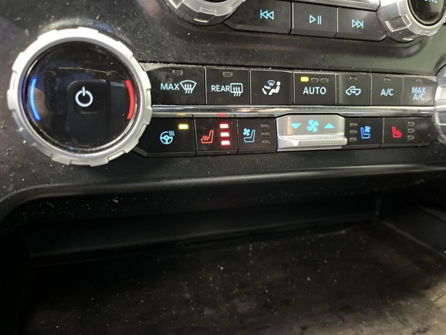 Used 2023 Carbonized Gray Metallic Ford LARIAT image 27