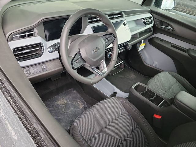 2027 Chevrolet Bolt LT - Photo 6