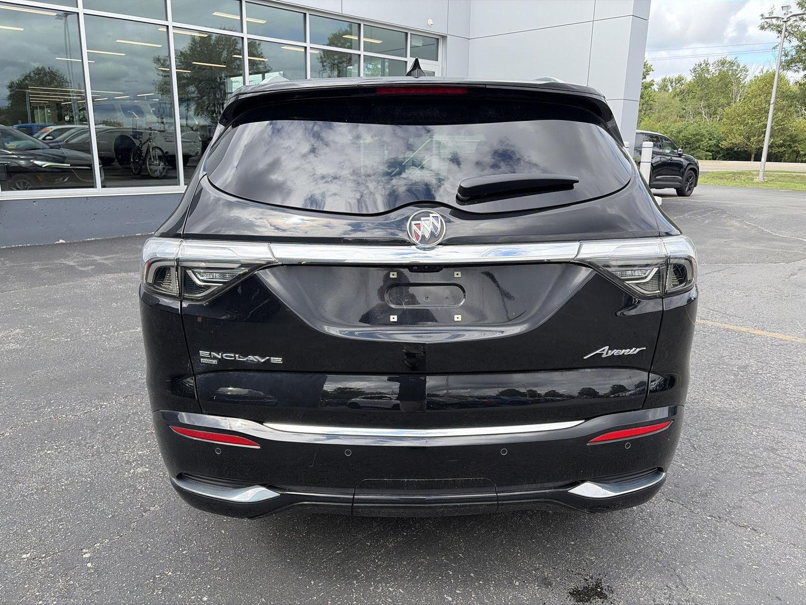 Used 2023 Ebony Twilight Metallic Buick Avenir image 6