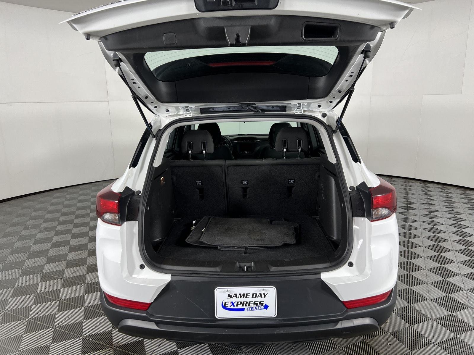 Used 2023 Summit White Chevrolet LS image 26