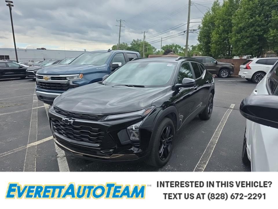Used 2025 Mosaic Black Metallic Chevrolet ACTIV image 1