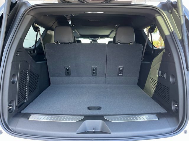 2026 GMC Yukon XL Denali - Photo 17