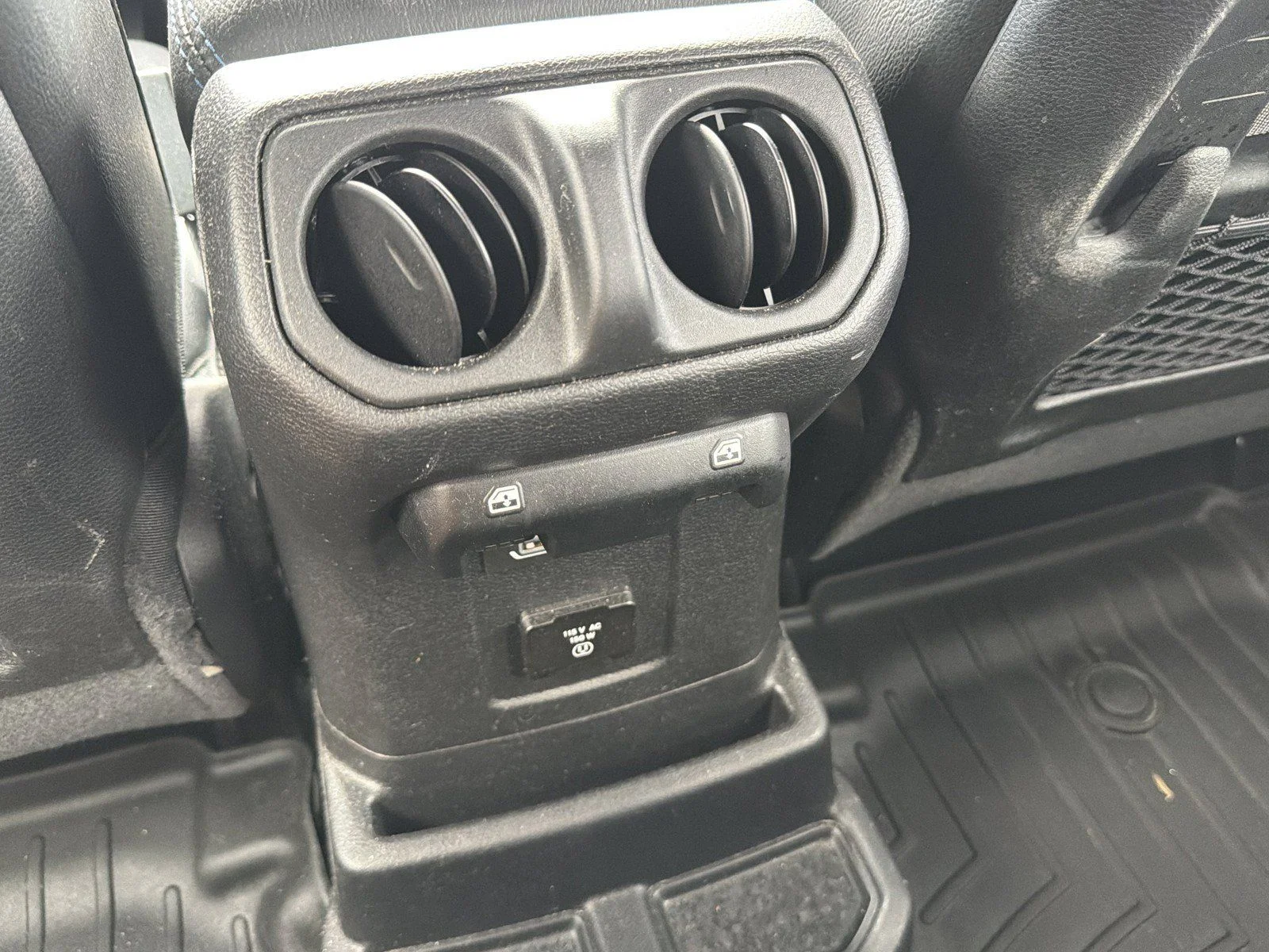 Used 2022 Gray Jeep Unlimited Rubicon 4xe image 17