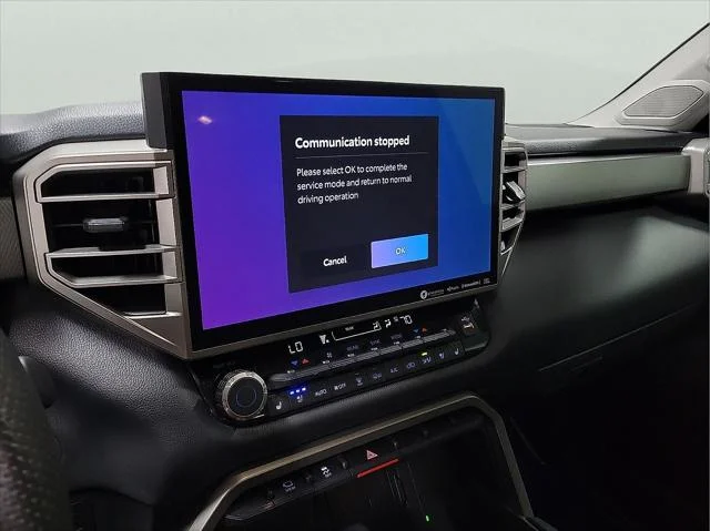 Certified Used 2024 WIND CHILL PEARL Toyota  image 17