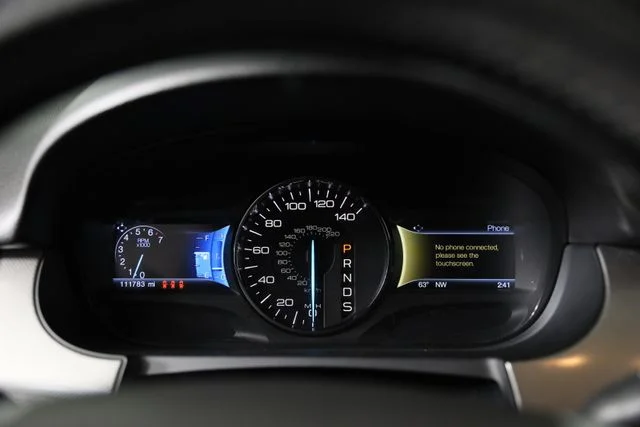 Used 2014 Silver Ford SEL image 8