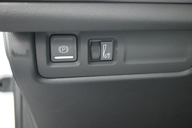 Used 2024 White Cadillac Sport image 21