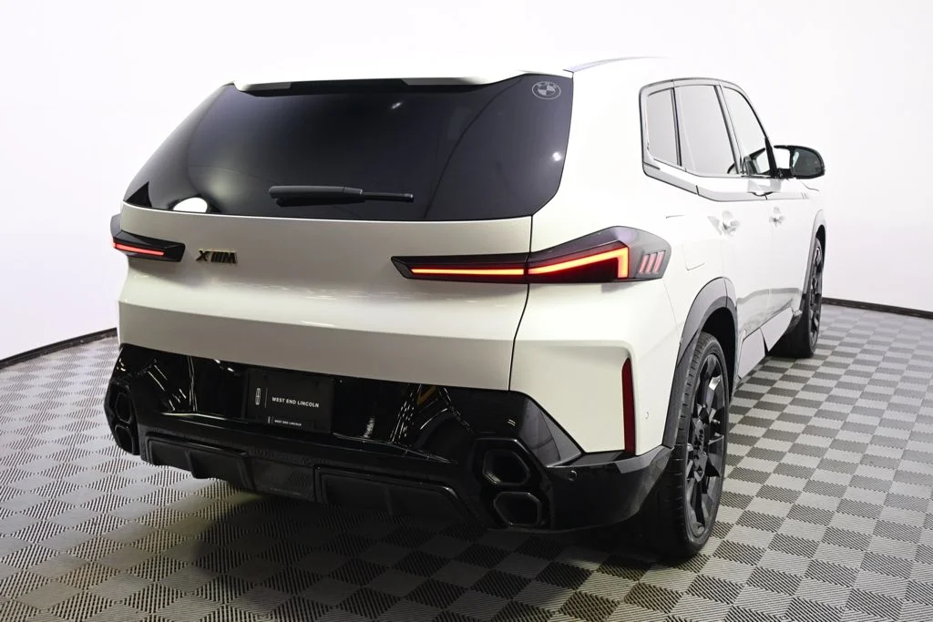 2023 BMW XM Base - Photo 6