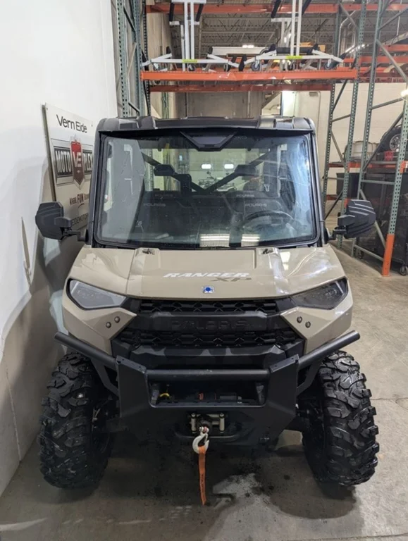 Used 2024 TAN Polaris Premium image 4