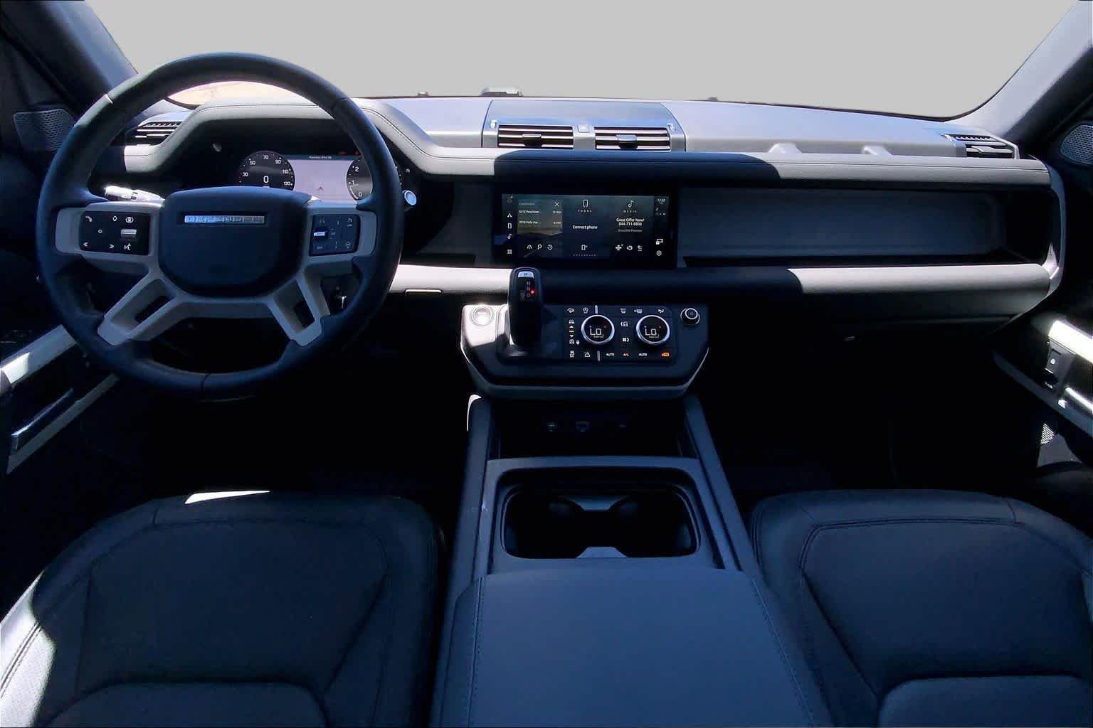 Used 2024 Santorini Black Metallic Land Rover S image 14