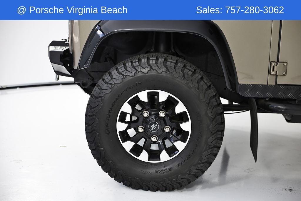 Used 1997  Land Rover Restomod image 13