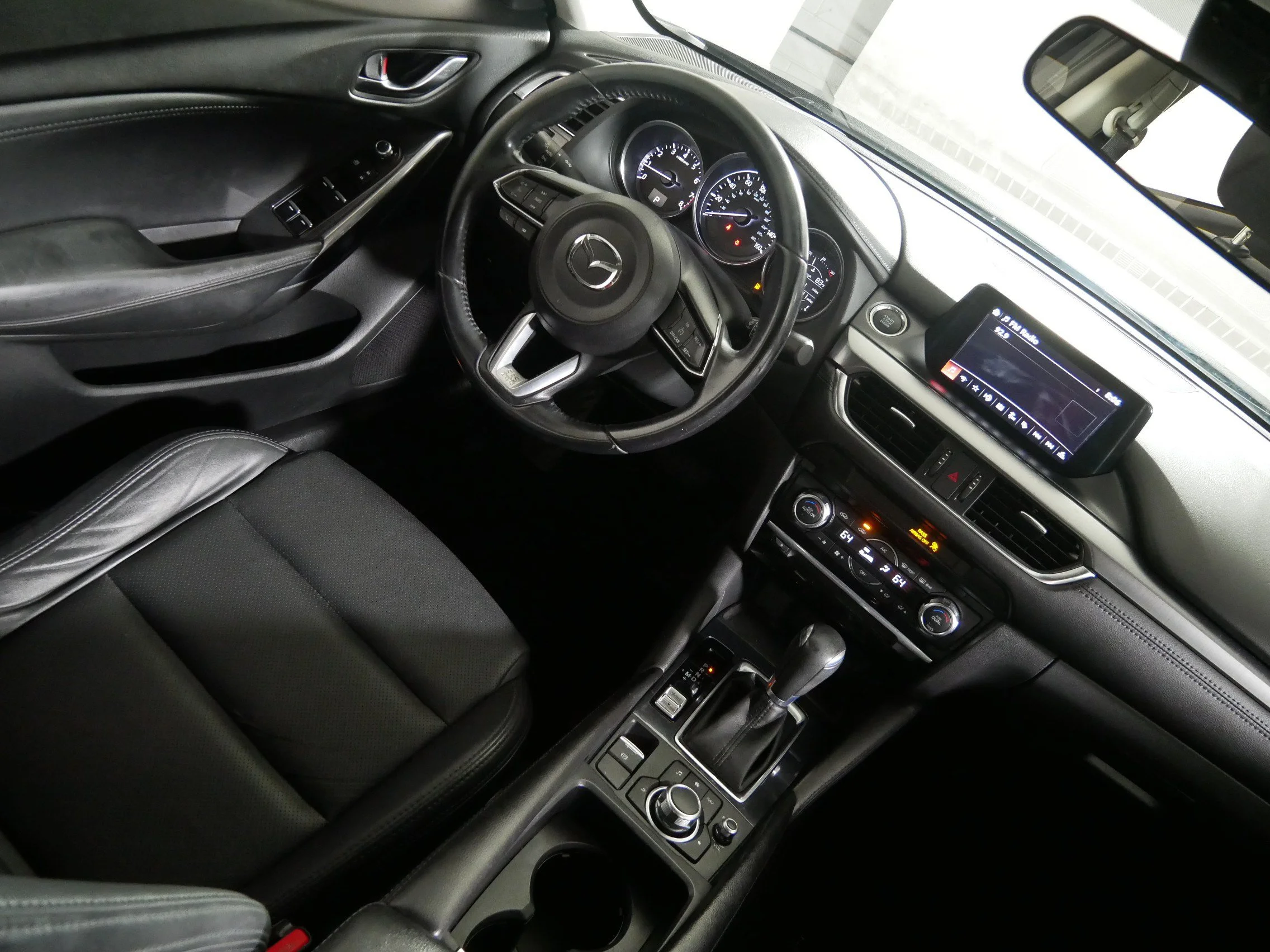 Used 2017 Deep Crystal Blue Mazda Touring image 9