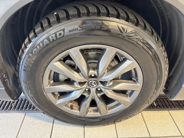 Used 2023 Sonic Silver Metallic Mazda Touring image 5