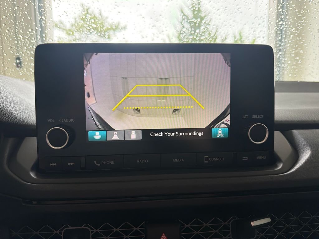 Used 2024  Honda EX image 19