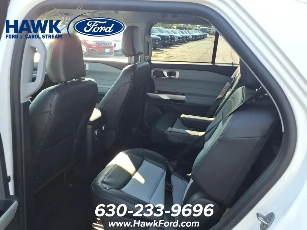 Certified Used 2023 White Metallic Ford XLT image 27