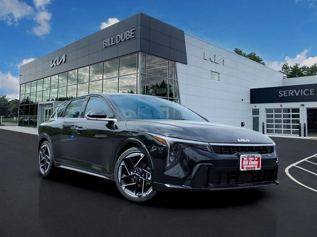 2026 Kia K4 GT-Line AT Hatchback's photo