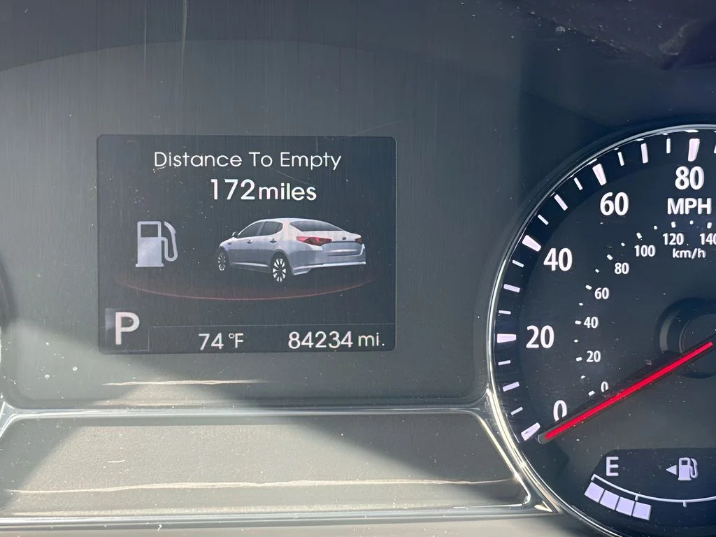 Used 2013 Silver Kia SX image 23