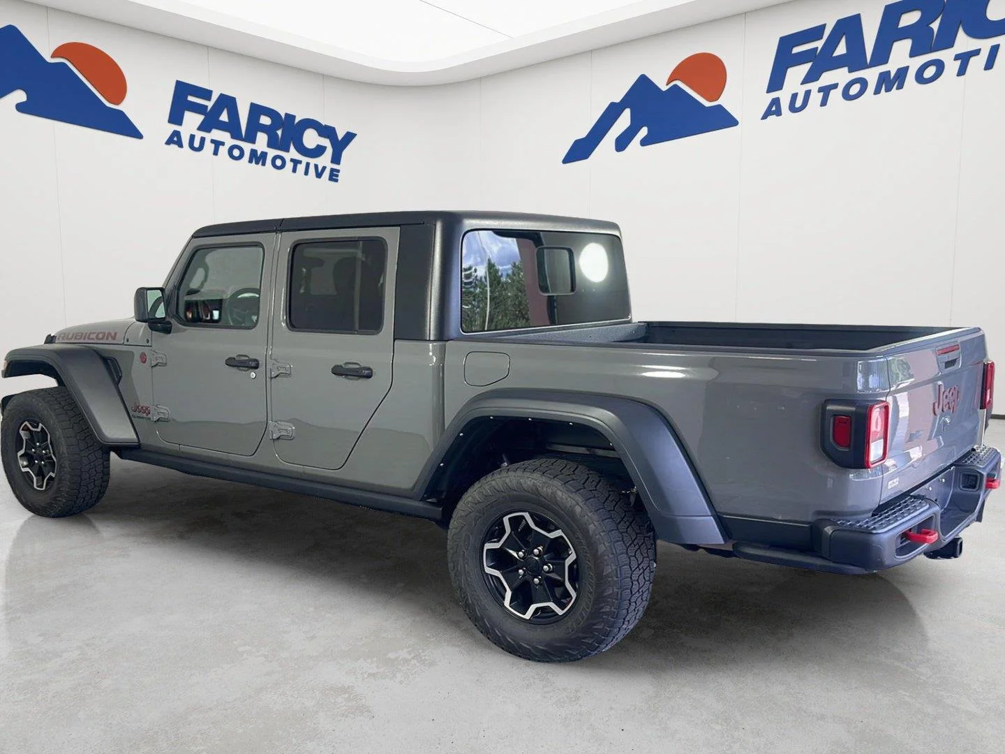 Used 2021 Sting-Gray Clearcoat Jeep Rubicon image 10