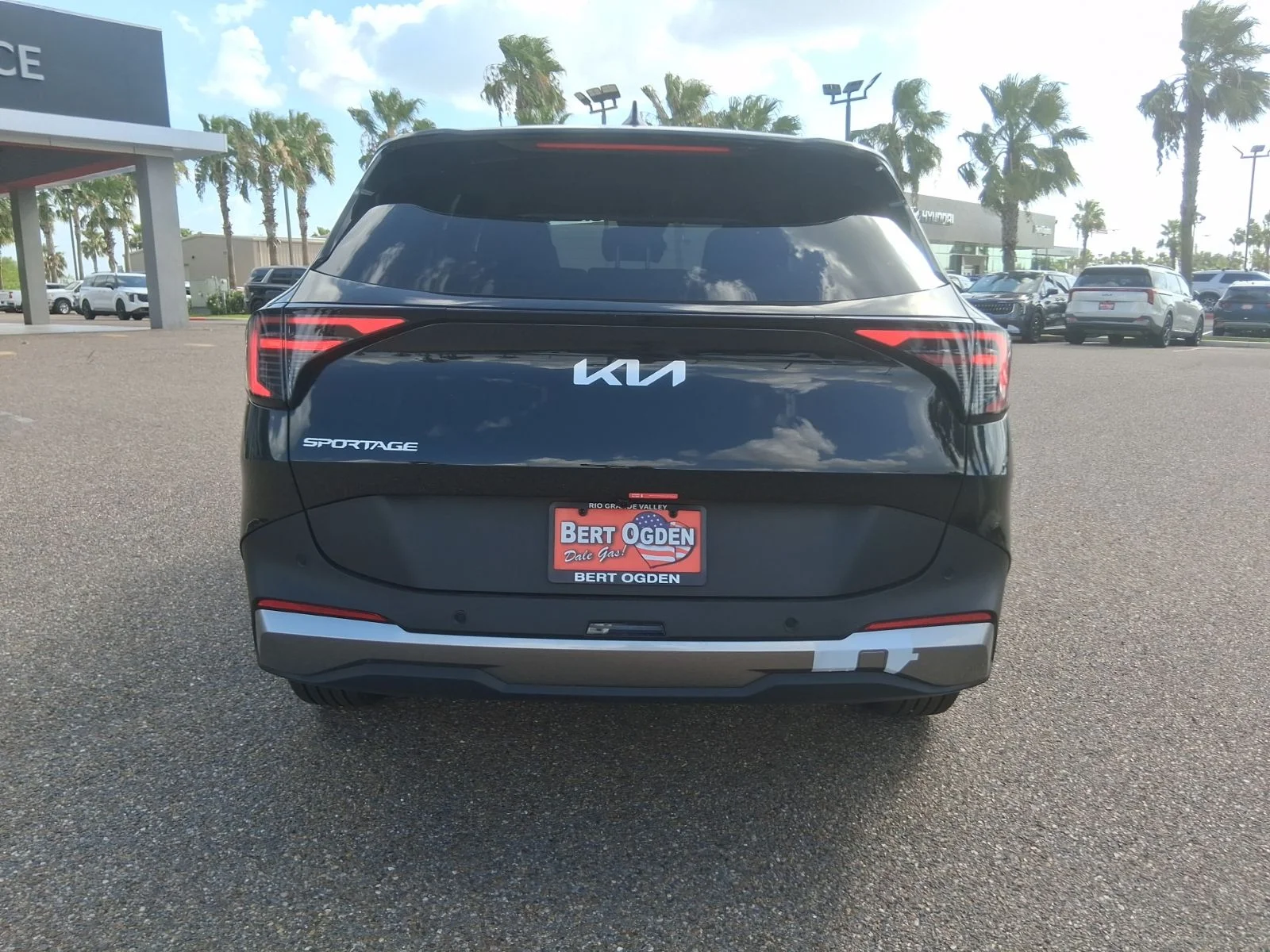 New 2026 Black Kia LX image 5