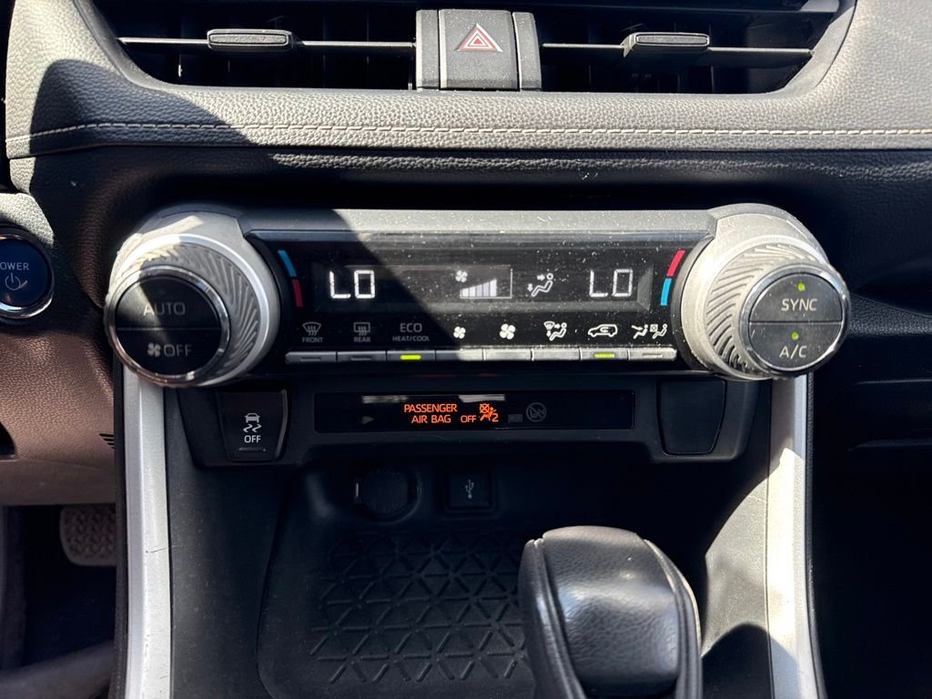 Used 2020 Ruby Flare Pearl Toyota XLE image 15