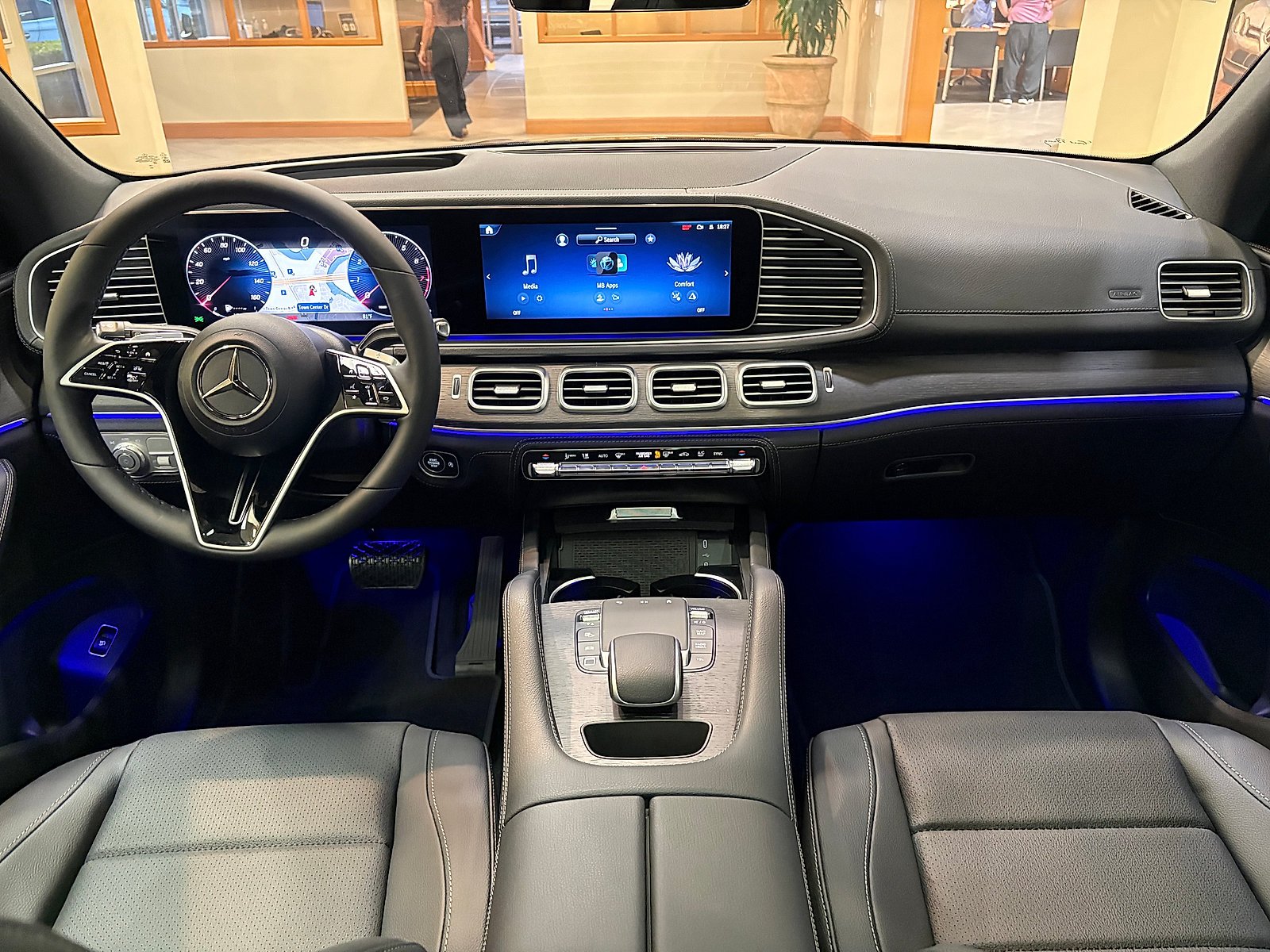 New 2026 Obsidian Black Metallic Mercedes-Benz 4MATIC® image 49