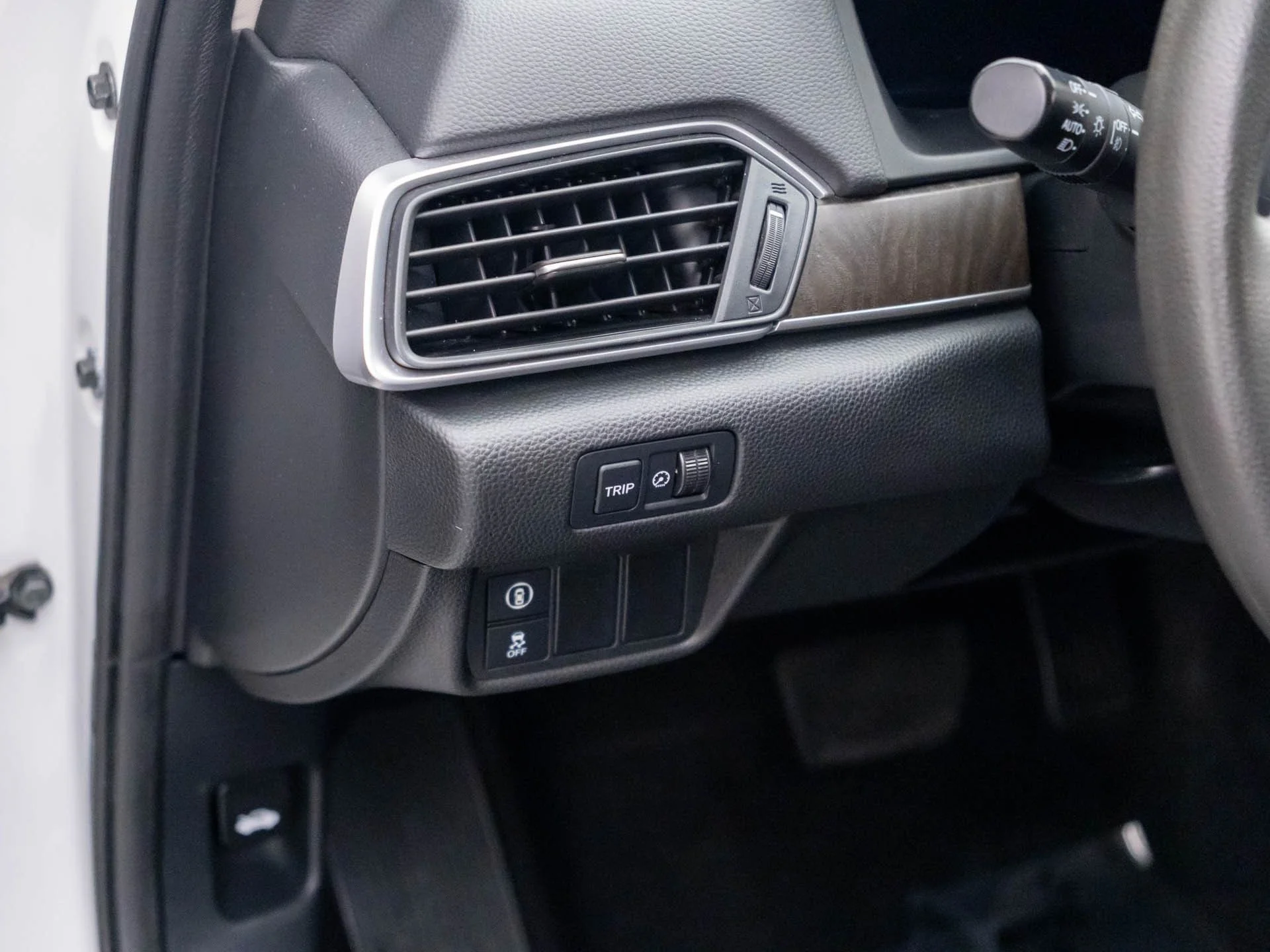 Used 2018  Honda EX image 20